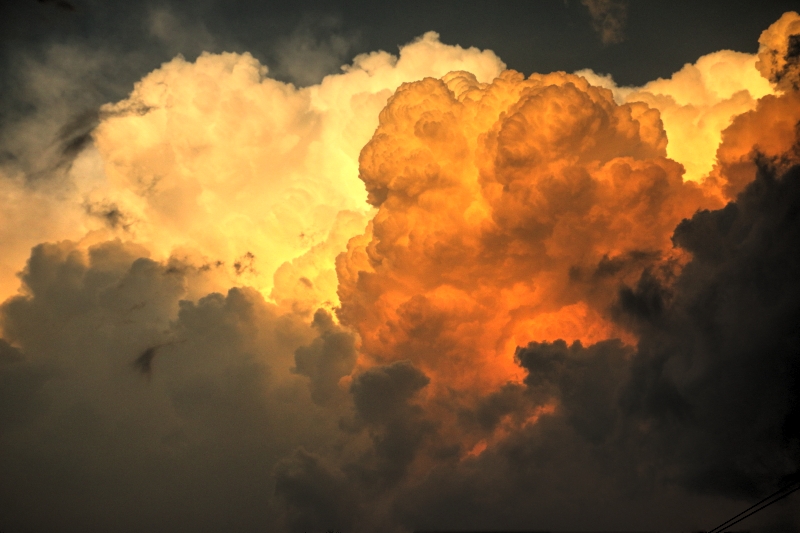 cumulonimbus-clouds