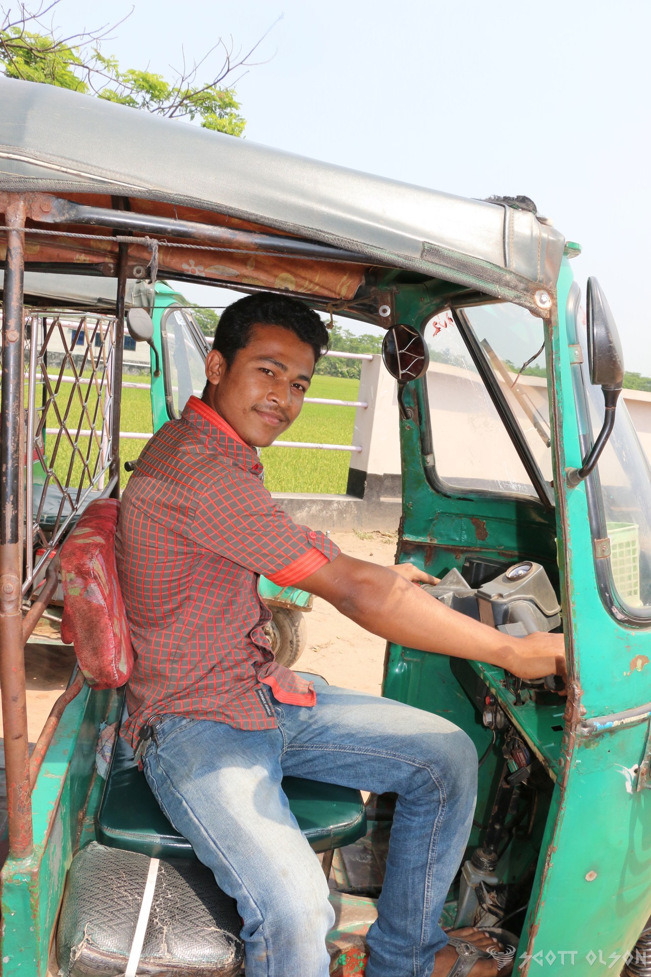 bangladesh-motor-scooter