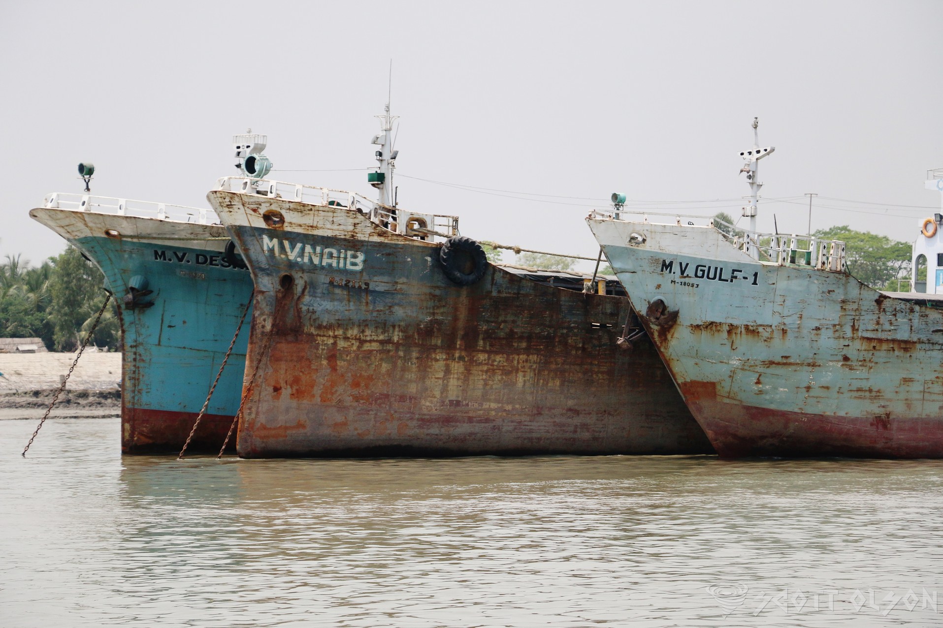old-ships-bangladesh